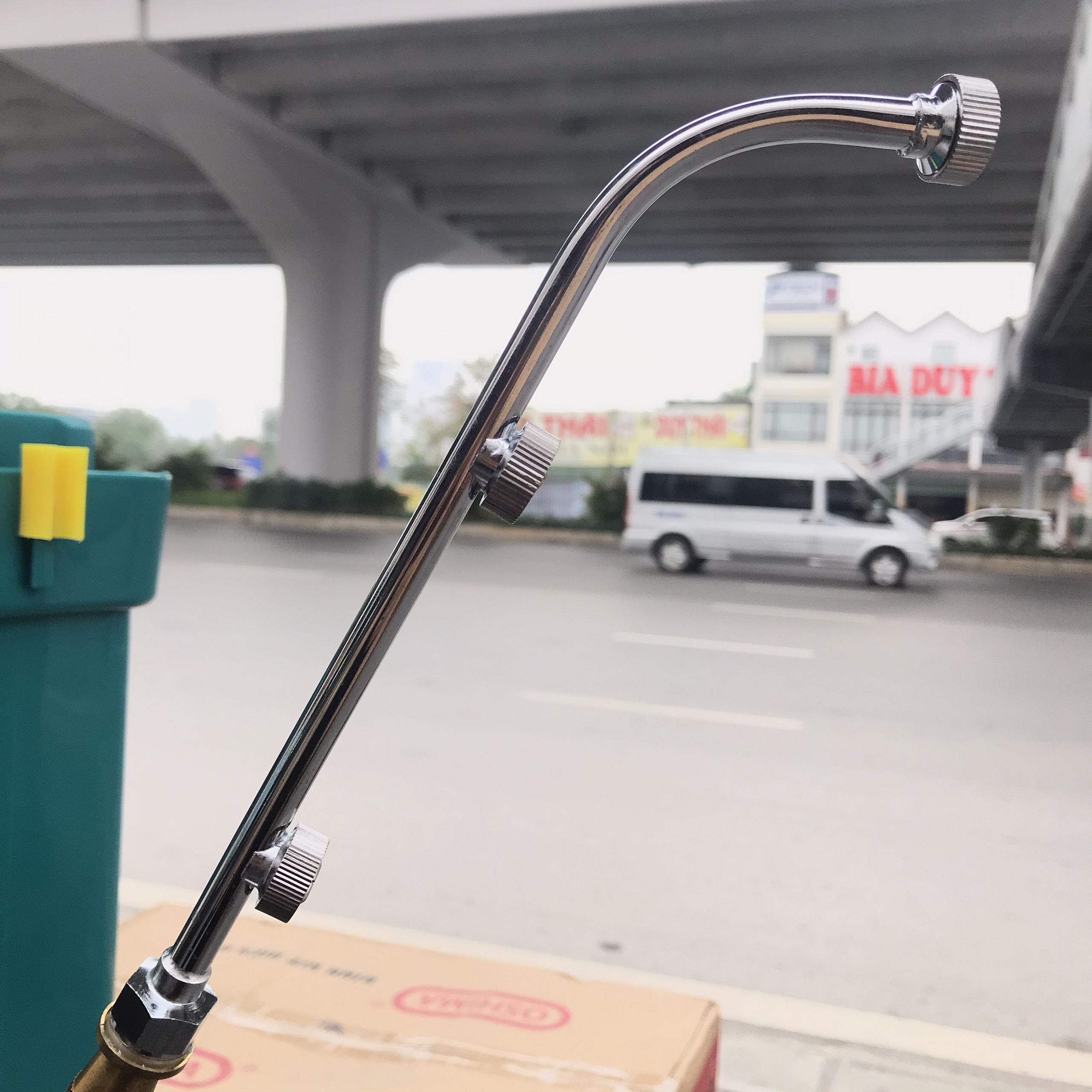 Bình xịt điện Oshima AG-20