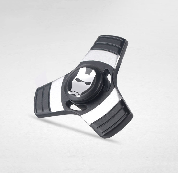 Con Quay Hand Fidget Spinner Legaxi 3 cánh 120-180 giây