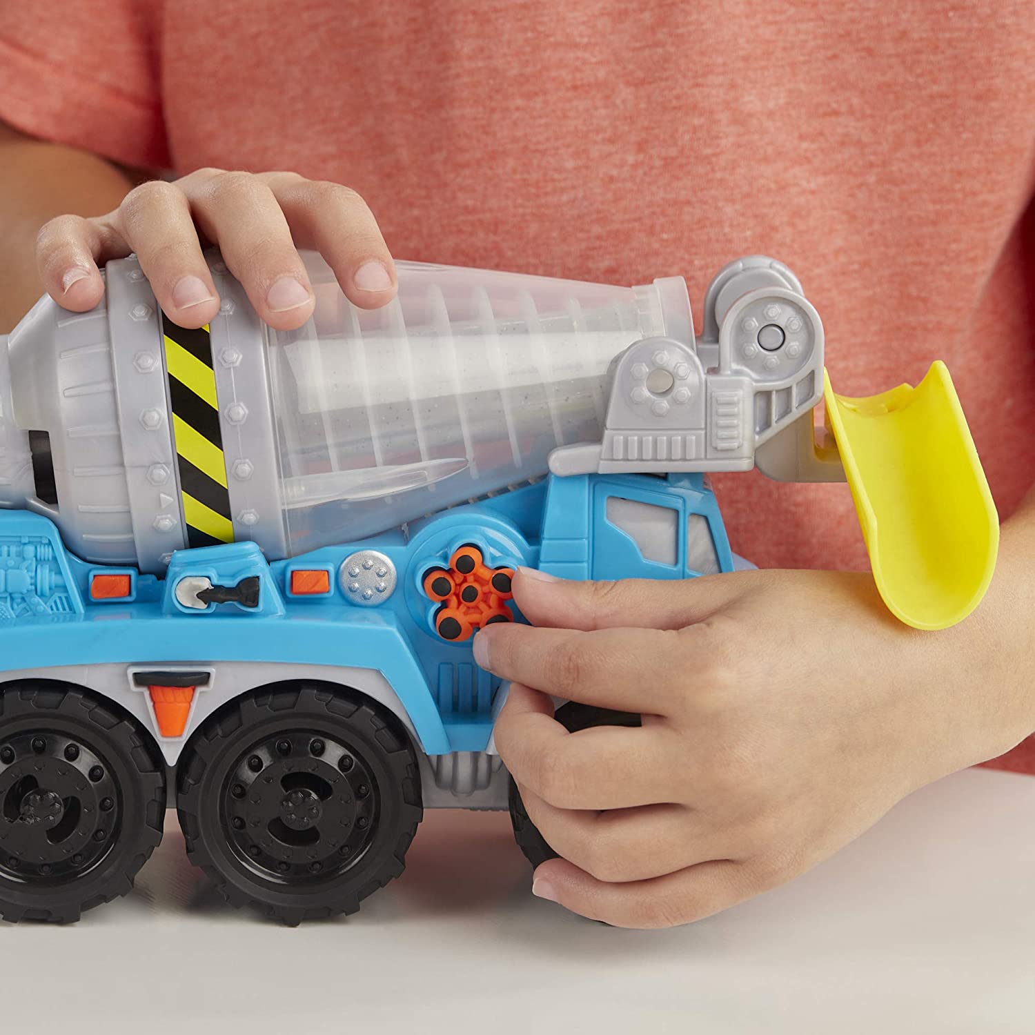 Đồ chơi PLAYDOH Xe trộn bê tông E6891