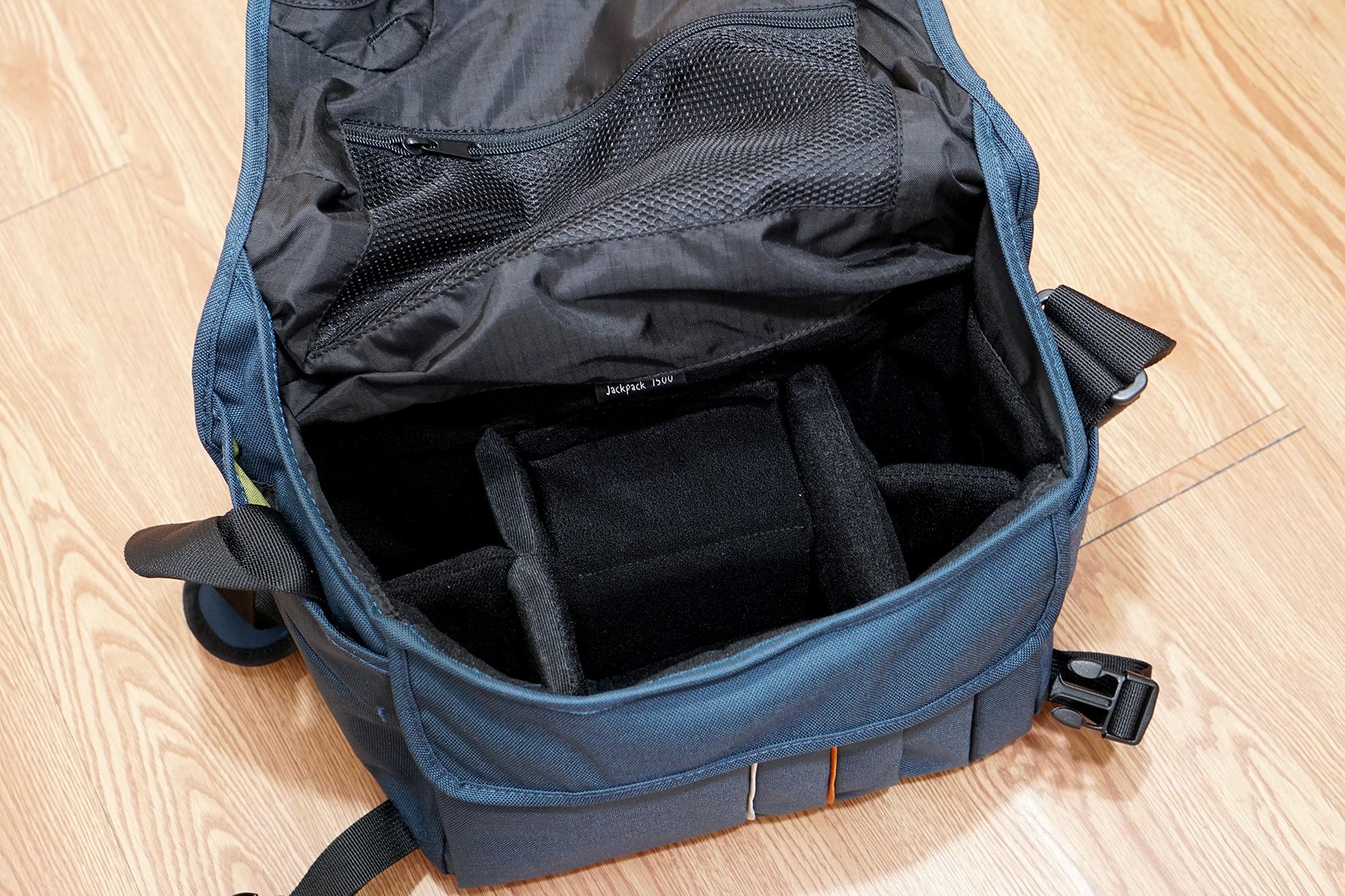 Túi xách Crumpler Pretty Boy 7500
