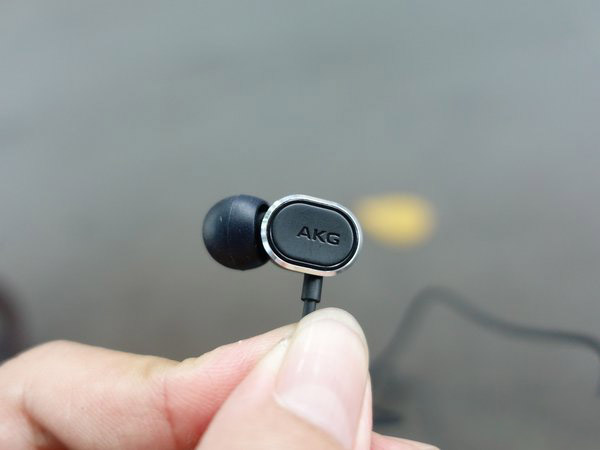 Tai Nghe AKG N28