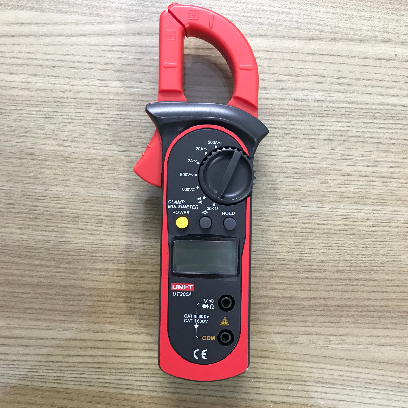 Ampe kìm UNI-T UT200A