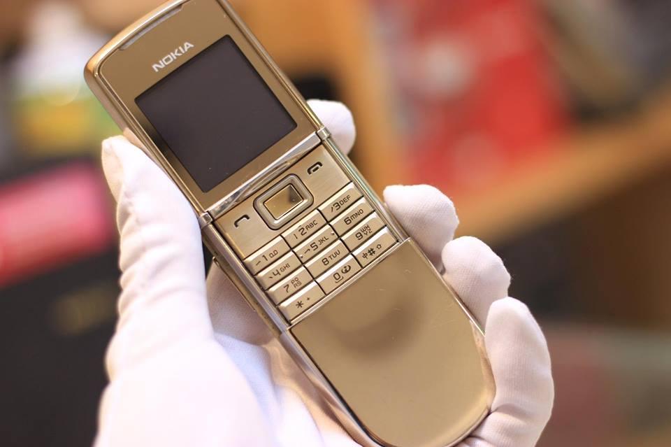 Điện thoại Nokia 8800 Sirocco