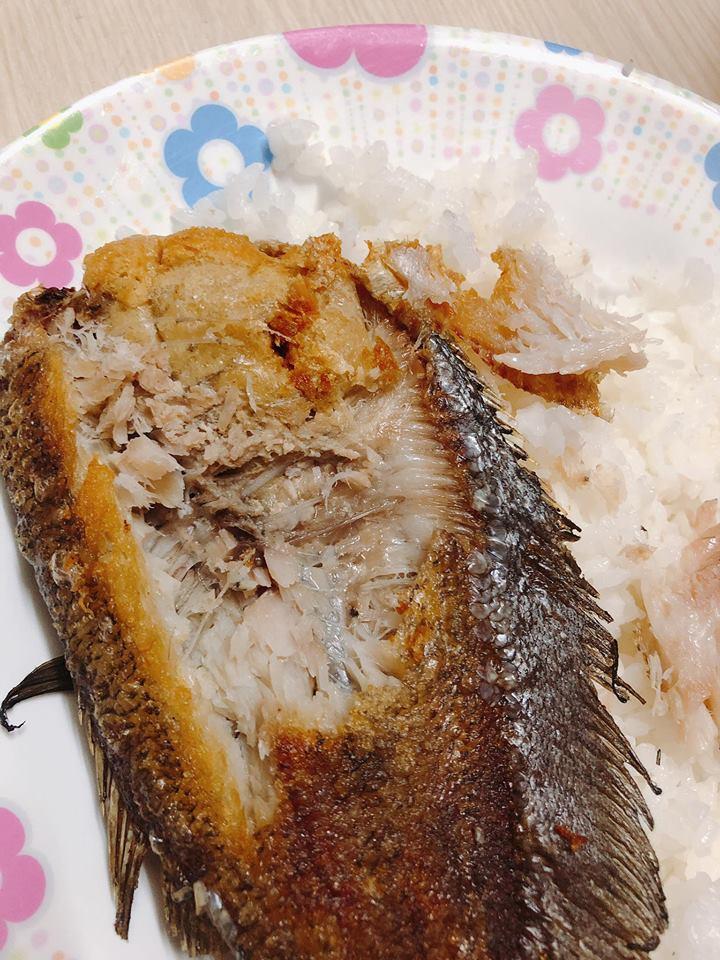 CÁ SẶC TRỨNG