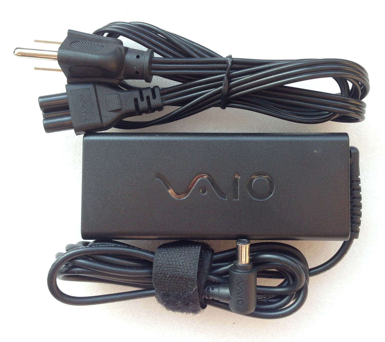 Sạc laptop Sony 19.5v 4.74A