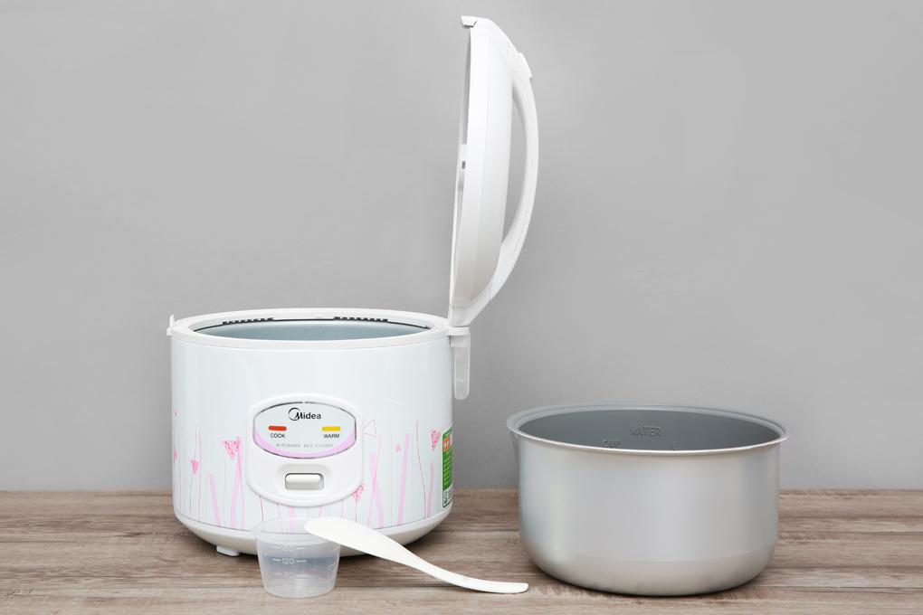 Nồi cơm điện Midea MR-CM1533 1.5L