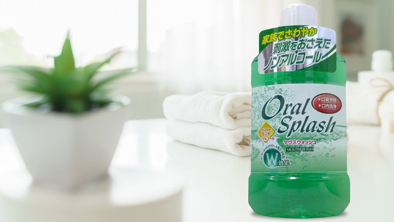 Nước súc miệng ORAL SPLASH bạc hà