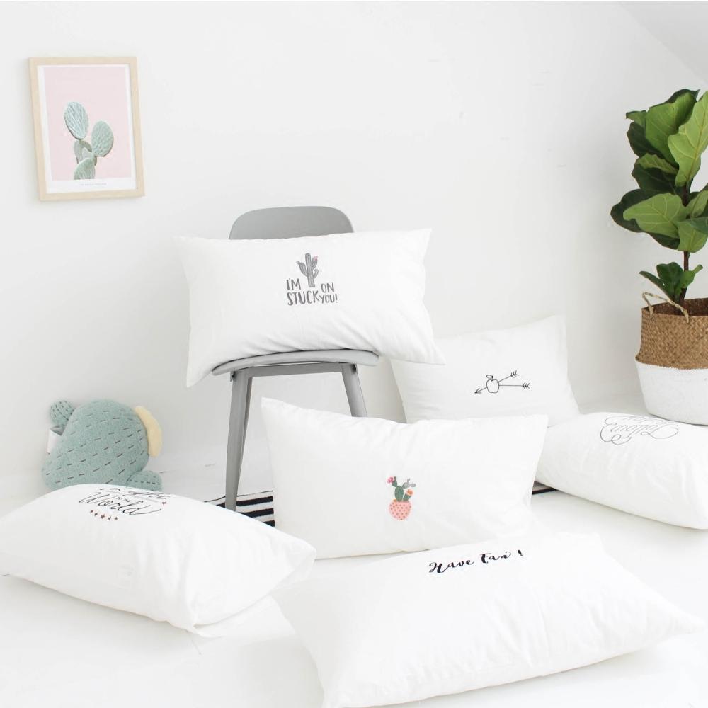 Vòng Tay Ánh Trăng Trong Bông Giặt Nước Thêu Hoa Vỏ Gối Đơn 100% Cotton Tiếng Anh Chữ Cái Nghề Thêu Vỏ Gối Trắng Người Lớn