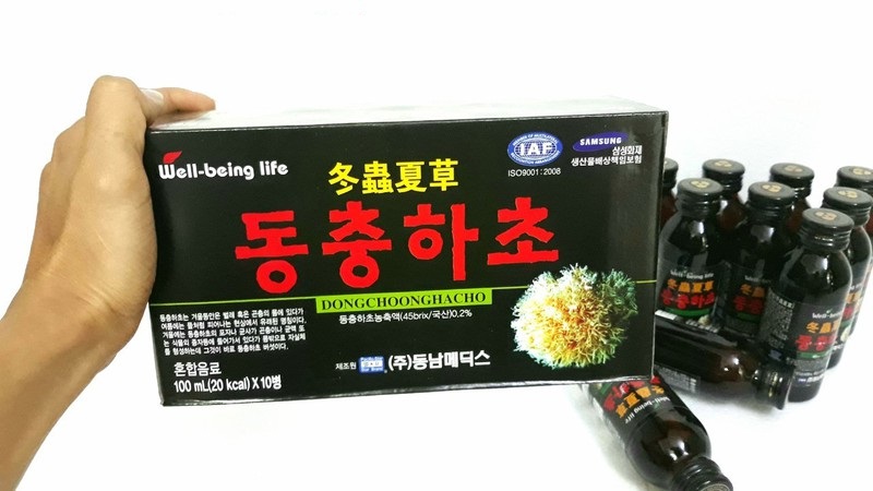 Nước Uống Đông Trùng Hạ Thảo Hàn Quốc