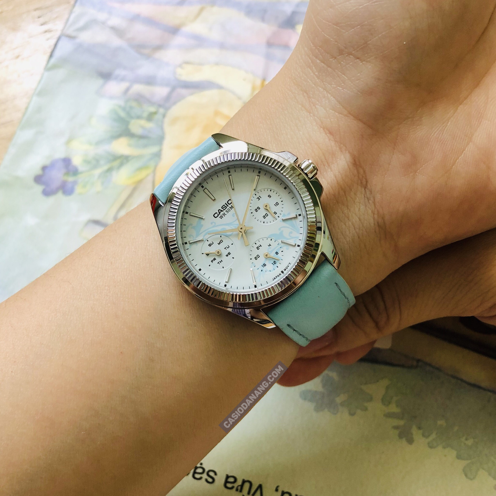 Đồng Hồ Nữ Casio LTP-2088L-2AVDF