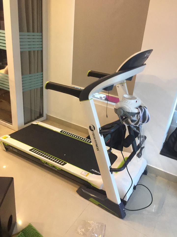 Máy chạy bộ Tech Fitness TF-22AS