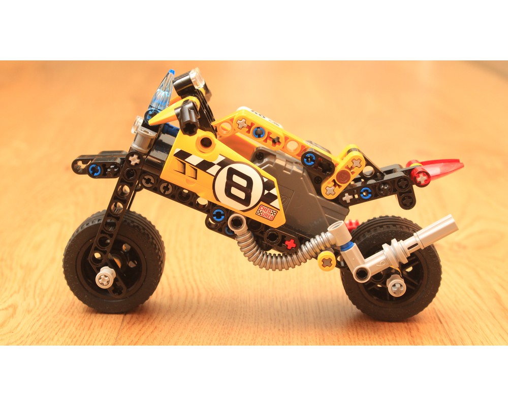 Mô hình LEGO TECHNIC 42058 - Mô Tô Biểu Diễn