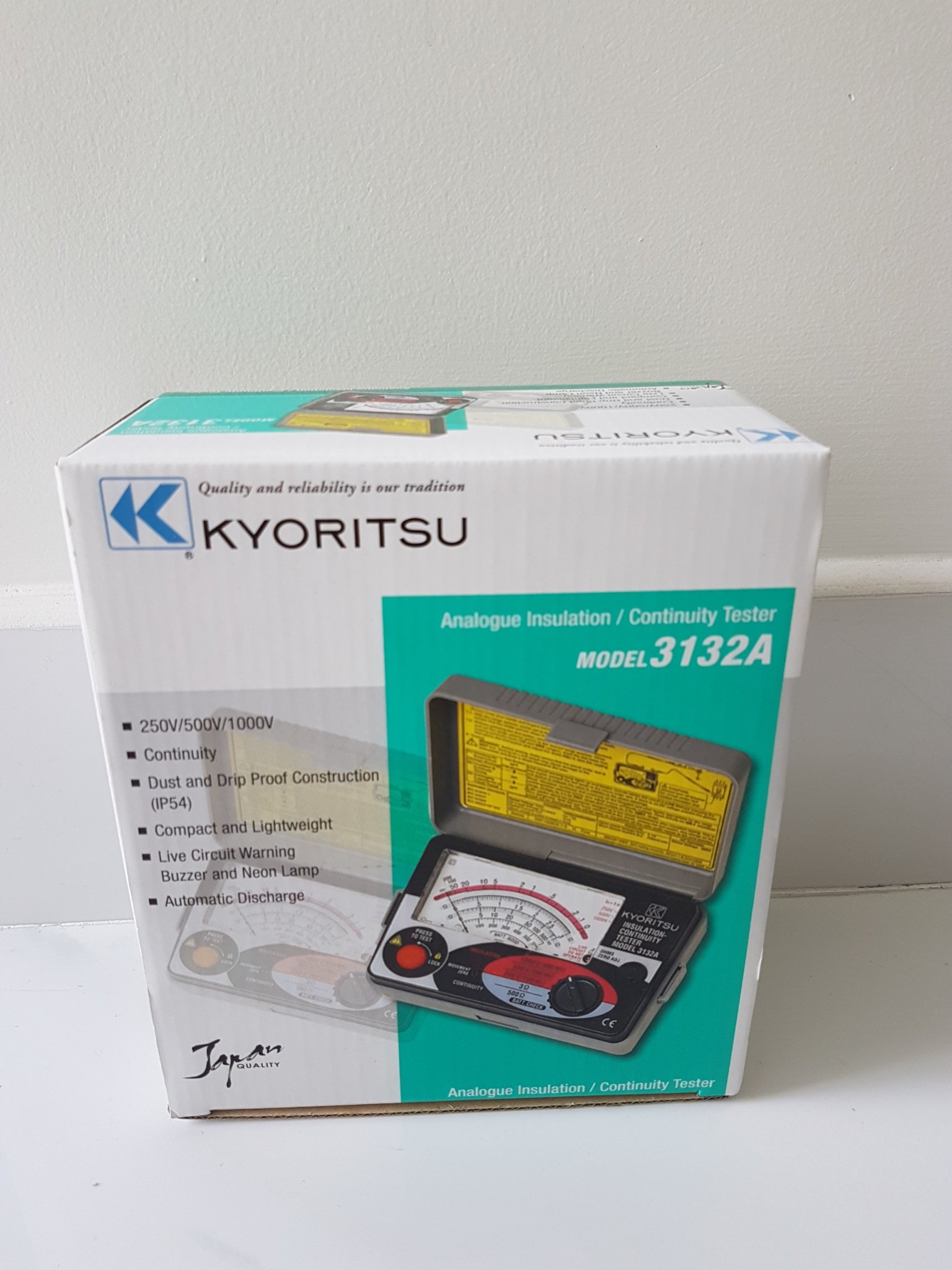 Máy đo điện trở cách điện Kyoritsu 3132A