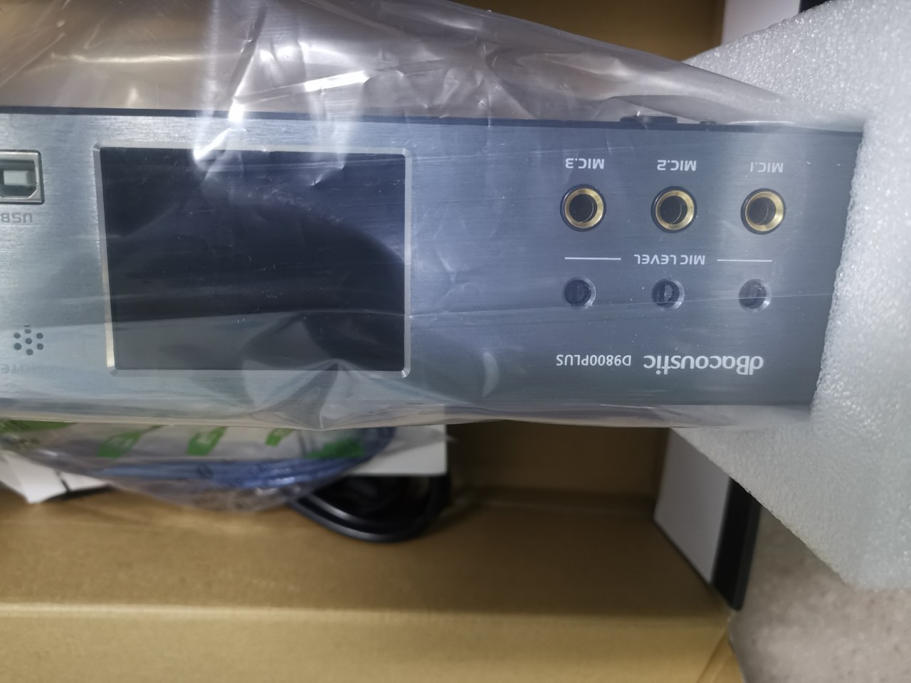 Vang số karaoke DB ACOUSTIC D9800 PLUS