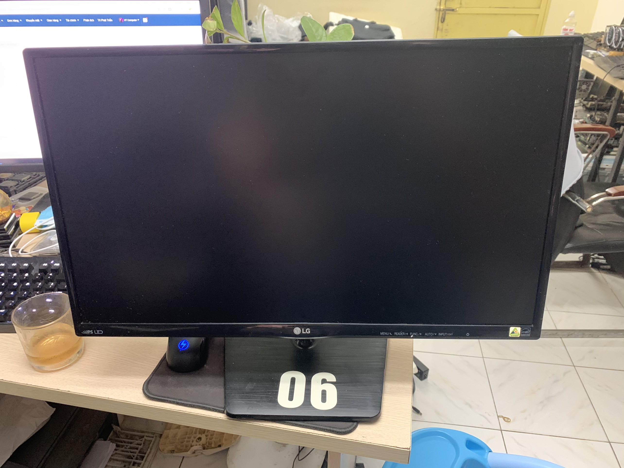 Màn hình LG 24MP47HQ 23.8inch LCD