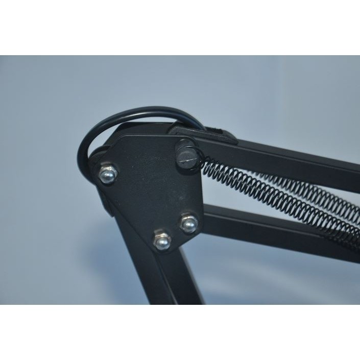 ĐÈN ĐỂ BÀN PIXAR MT-811B