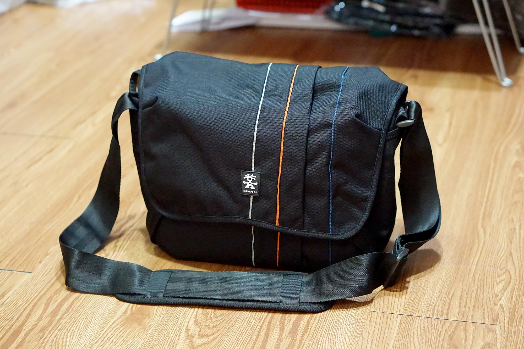 Túi xách Crumpler Pretty Boy 7500