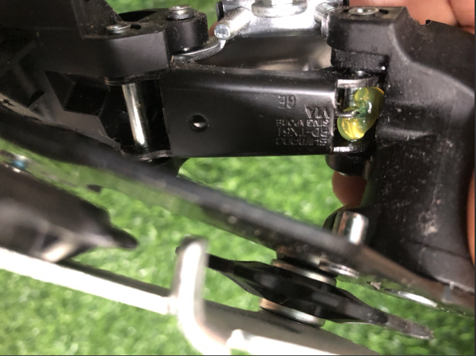 CÙI ĐỀ XE ĐẠP SHIMANO TOURNEY RD-TY300
