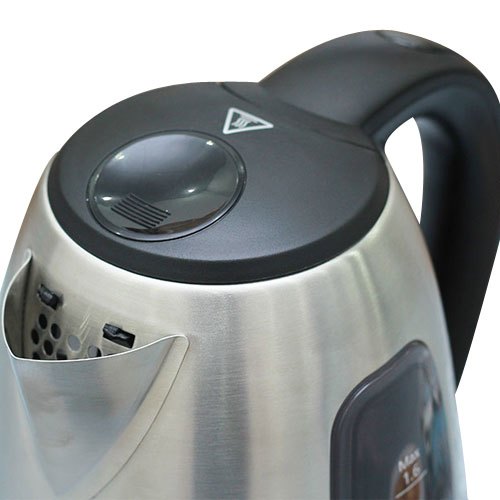 Ấm siêu tốc Panasonic NC-SK1BRA 1.6L