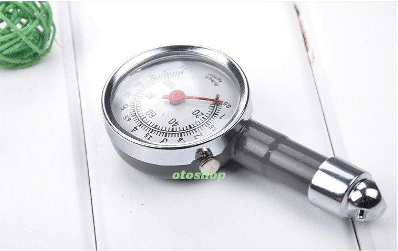 Đồng hồ đo áp suất lốp xe