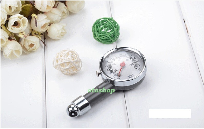 Đồng hồ đo áp suất lốp xe