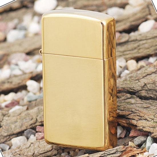 Bật lửa quẹt Zippo vàng đồng trơn bóng
