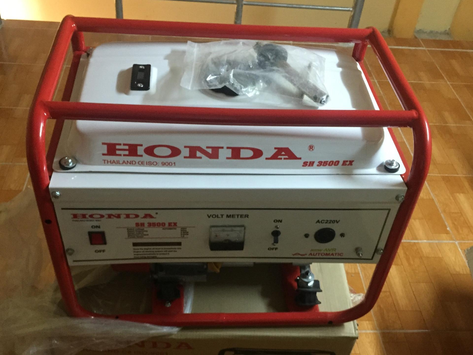 máy phát điện honda SH3500 AVR 3kw chạy xăng giật tay