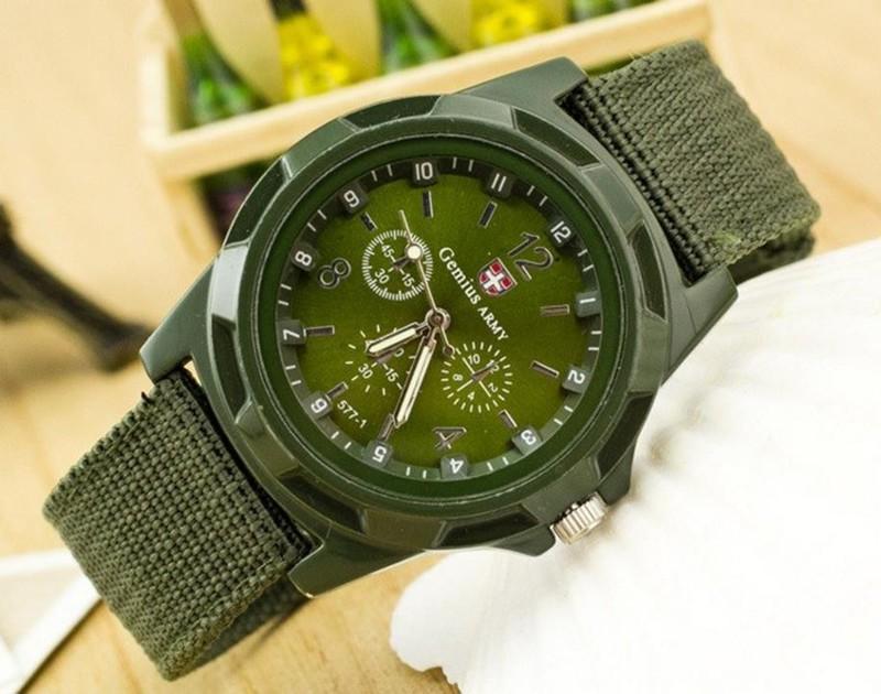 Đồng hồ kiểu dáng quân độ i (Xanh rêu)