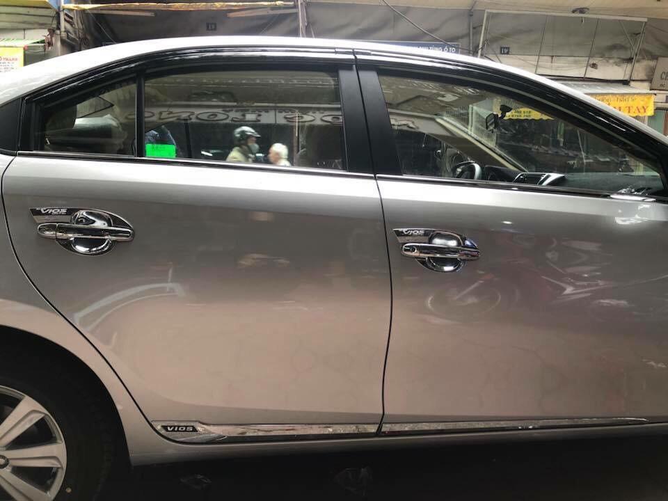 Ốp tay và hõm cửa xe vios 2014-2018
