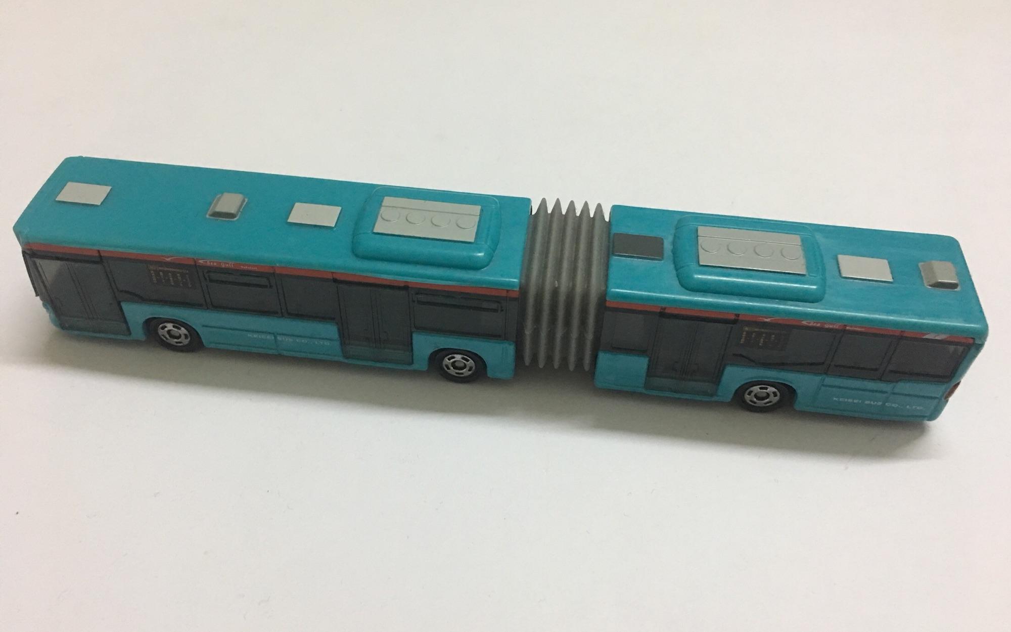 Xe mô hình Tomica Articulated Bus