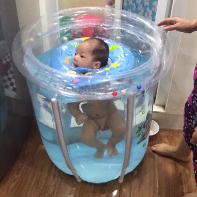 Bể tập bơi cho bé tặng kèm phao đỡ cổ