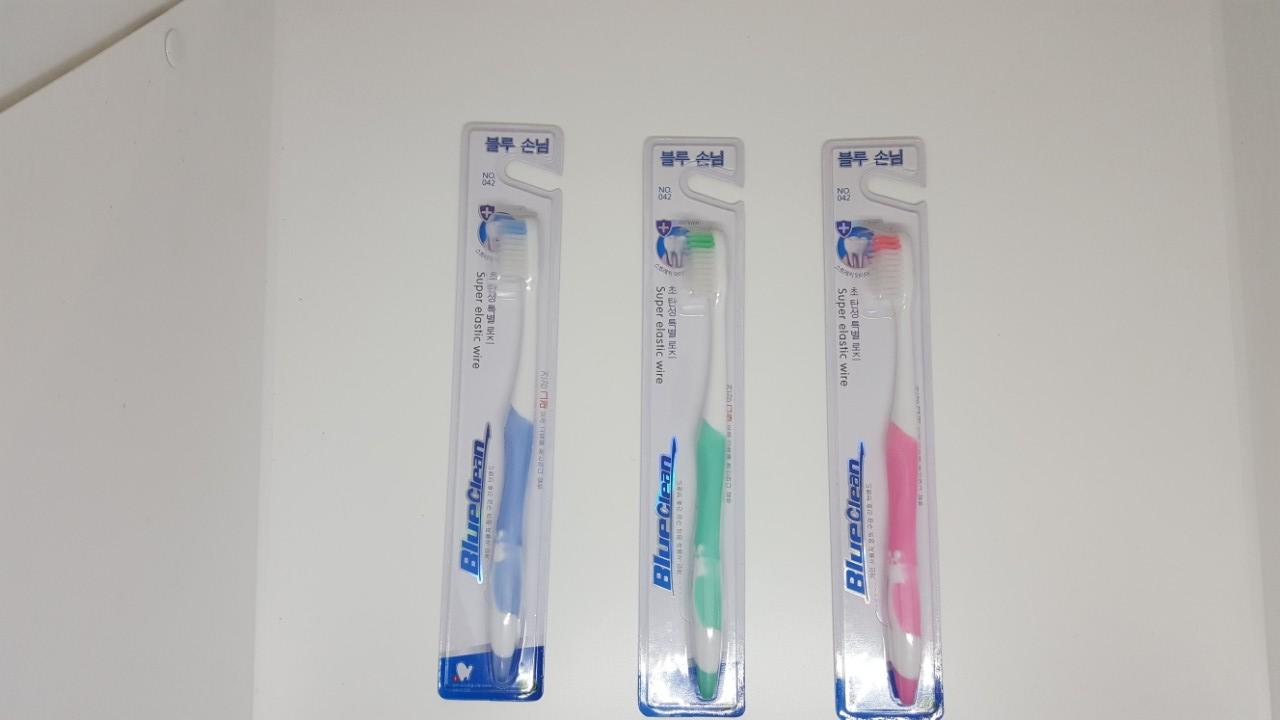 BÀN CHẢI ĐÁNH RĂNG BLUE CLEAN HÀN QUỐC