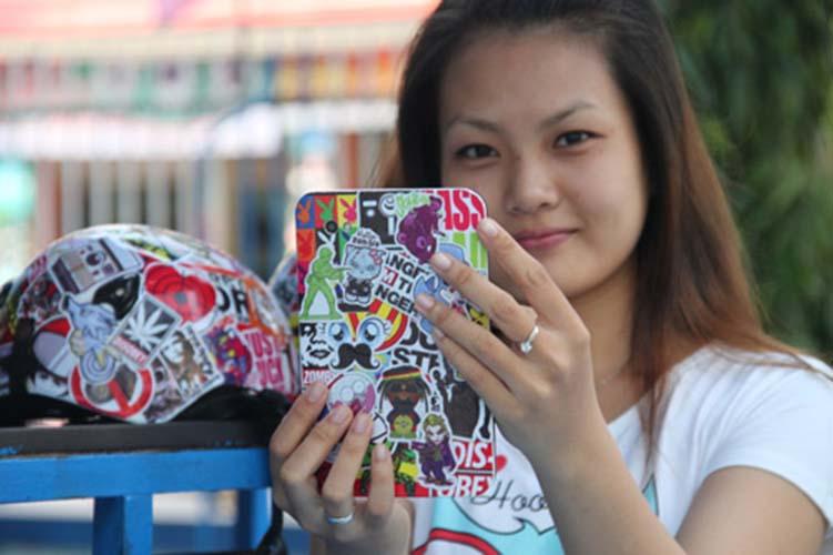 Combo 100 sticker dán mũ bảo hiểm, dán xe, dán laptop ...