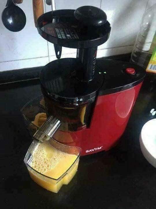MÁY ÉP CHẬM HOA QUẢ MÃ SAVTM.