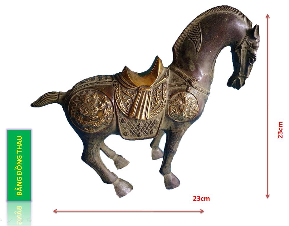 Tượng Ngựa xích thố