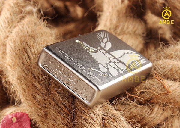 Bật lửa Zippo Satin đại bàng sải cánh 28356