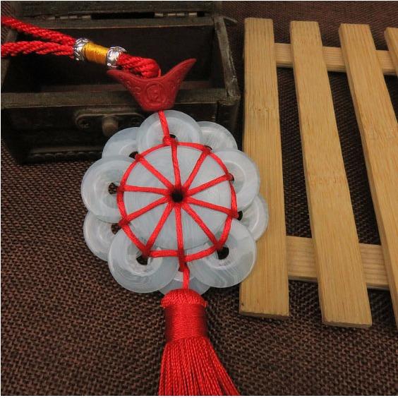 Dây treo ô tô đồng tiền ngọc may mắn