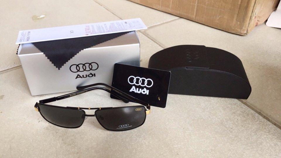 Kính Audi