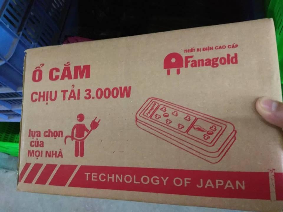 30 ổ cắm chịu tải 3000w Fanagold ( 1 hộp)