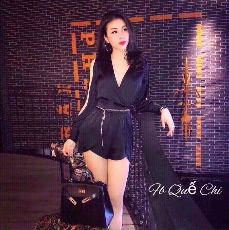 Jump ngắn xẻ tay dài