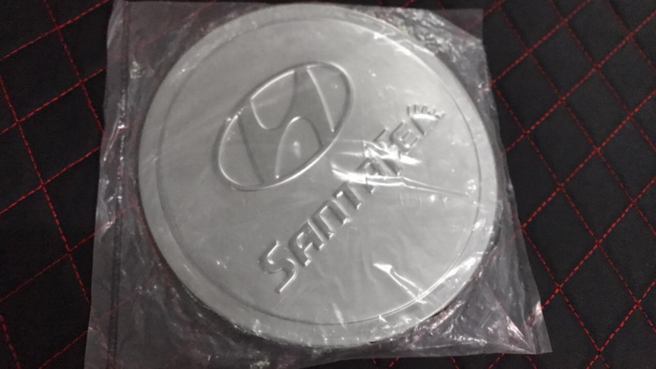 ốp nắp bình xăng HUYNHDAI/SANTAFE/ 1 cái