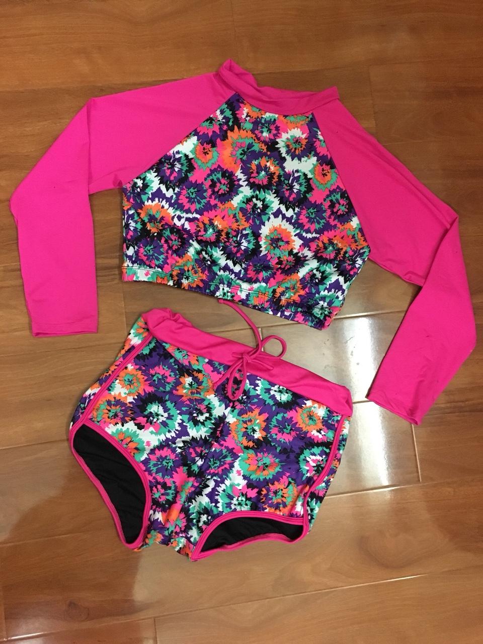 Bộ bơi dài tay croptop