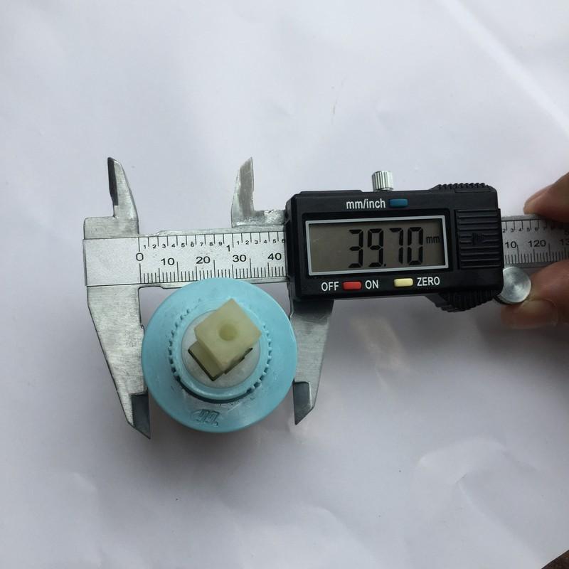 Lõi, óc sen nóng lạnh phi 40mm chân lồi