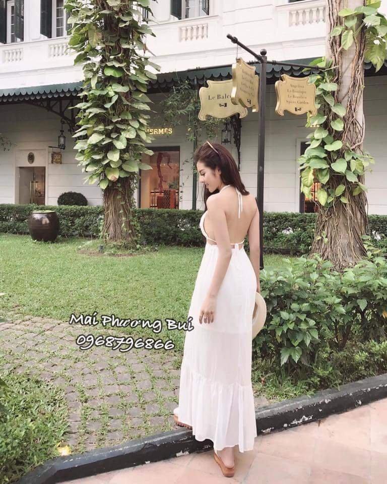 Đầm maxi cổ yếm hở lưng
