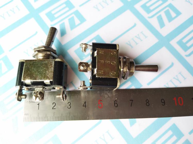 Công tắc gạt 3 chân on-off-on 15a-250v