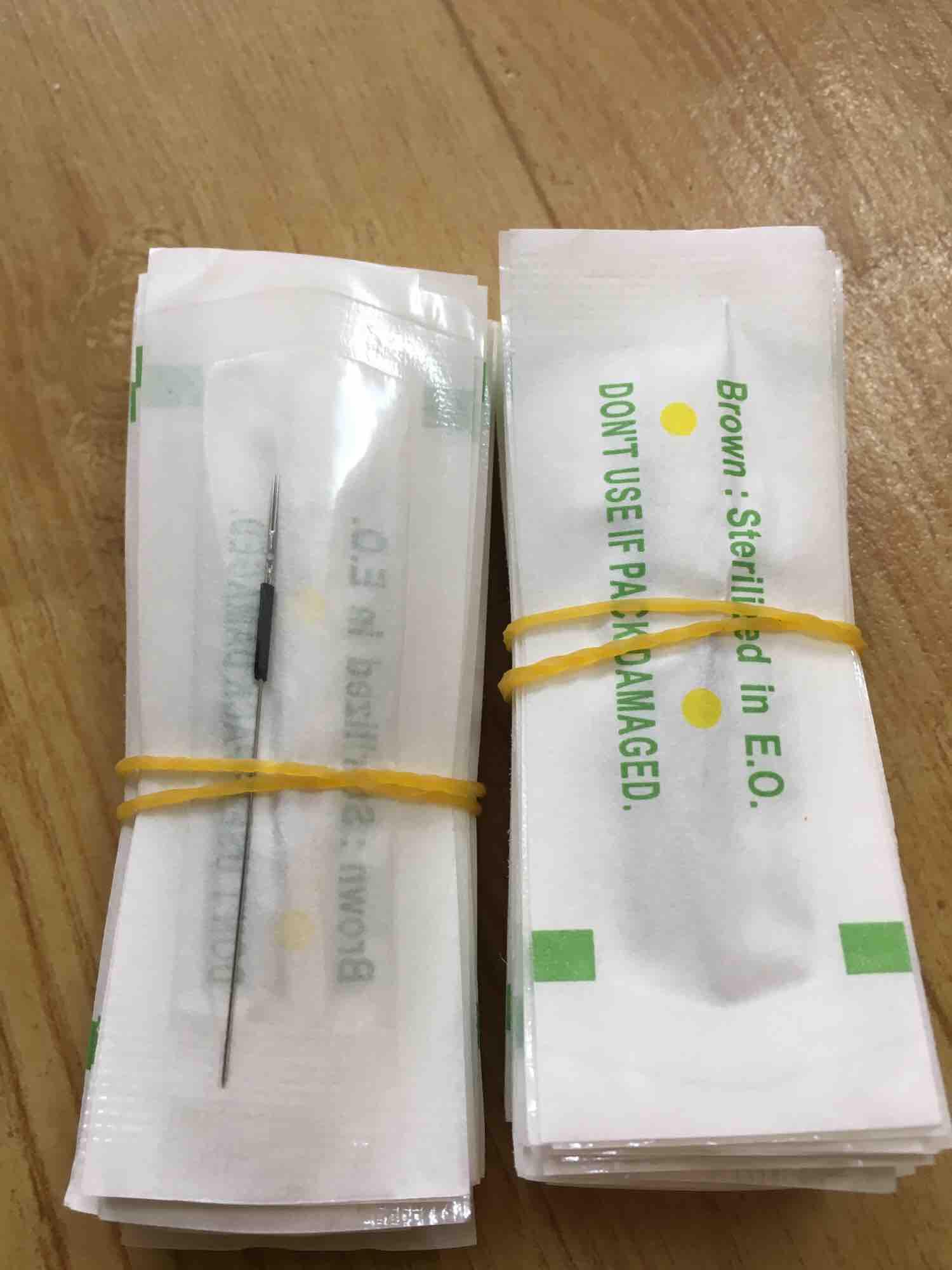 [HCM]Kim 3 tròn 0.35 - Kim phun xăm thẩm mỹ (gói 100 kim)  ( Dụng cụ phun xăm thẩm mỹ )