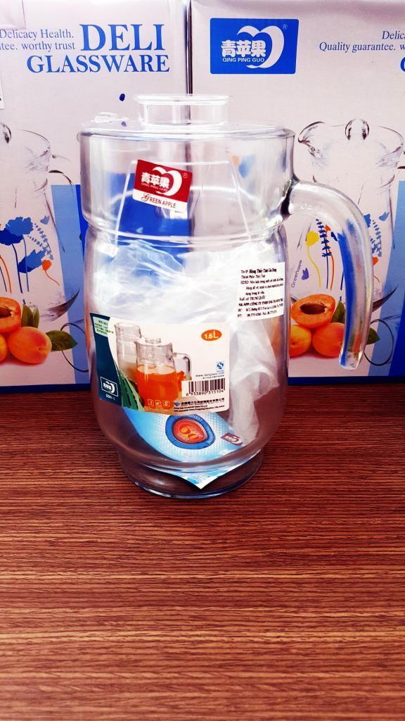 Bình Thủy Tinh Có Quai Miệng Rót Nước 1.6 Lít DELI
