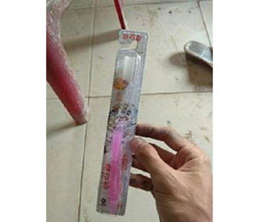 1 hộp bàn chải hàn quốc ( 30 cái )