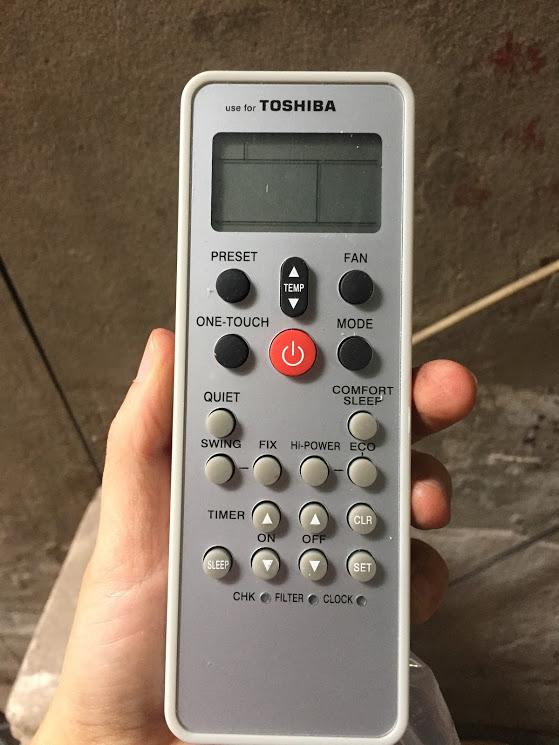 Điều khiển điều hòa toshiba