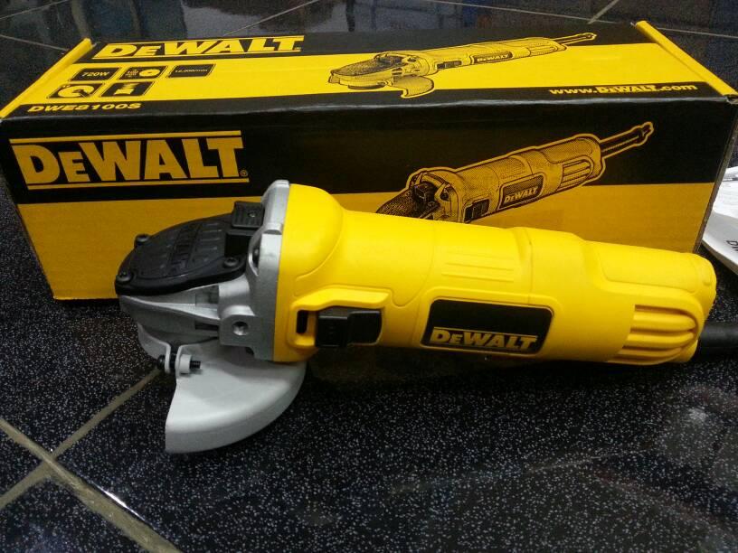 DeWALT- Máy mài góc đường kính lưỡi 100mm- 680W